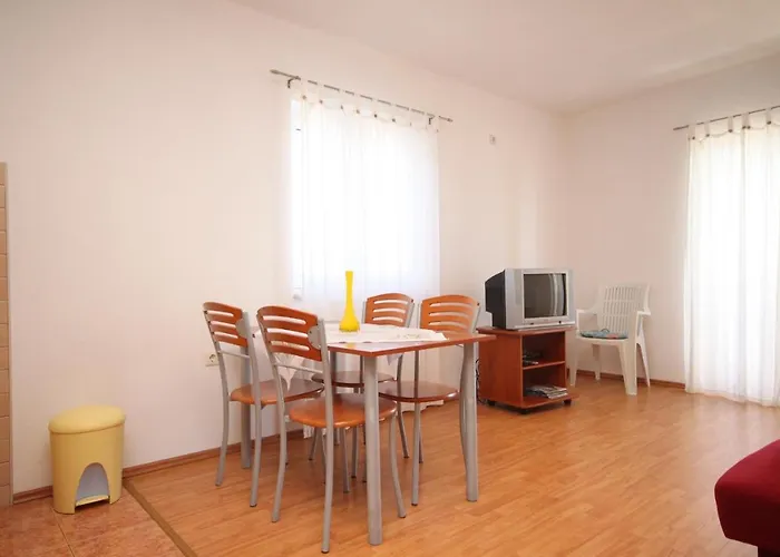 By The Sea Preko, Ugljan - 8384 Apartment *