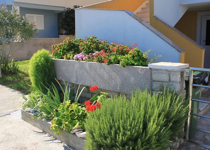 Apartment By The Sea Preko, Ugljan - 8384 Preko